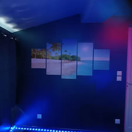 L'instant Romance Le Lagon Кастельнодари